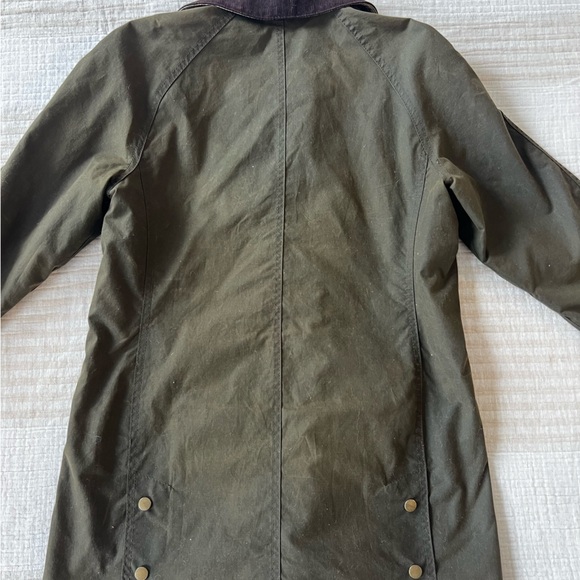 Barbour Olive Green Jacket with Floral Cream Lining - Picture 3 of 6